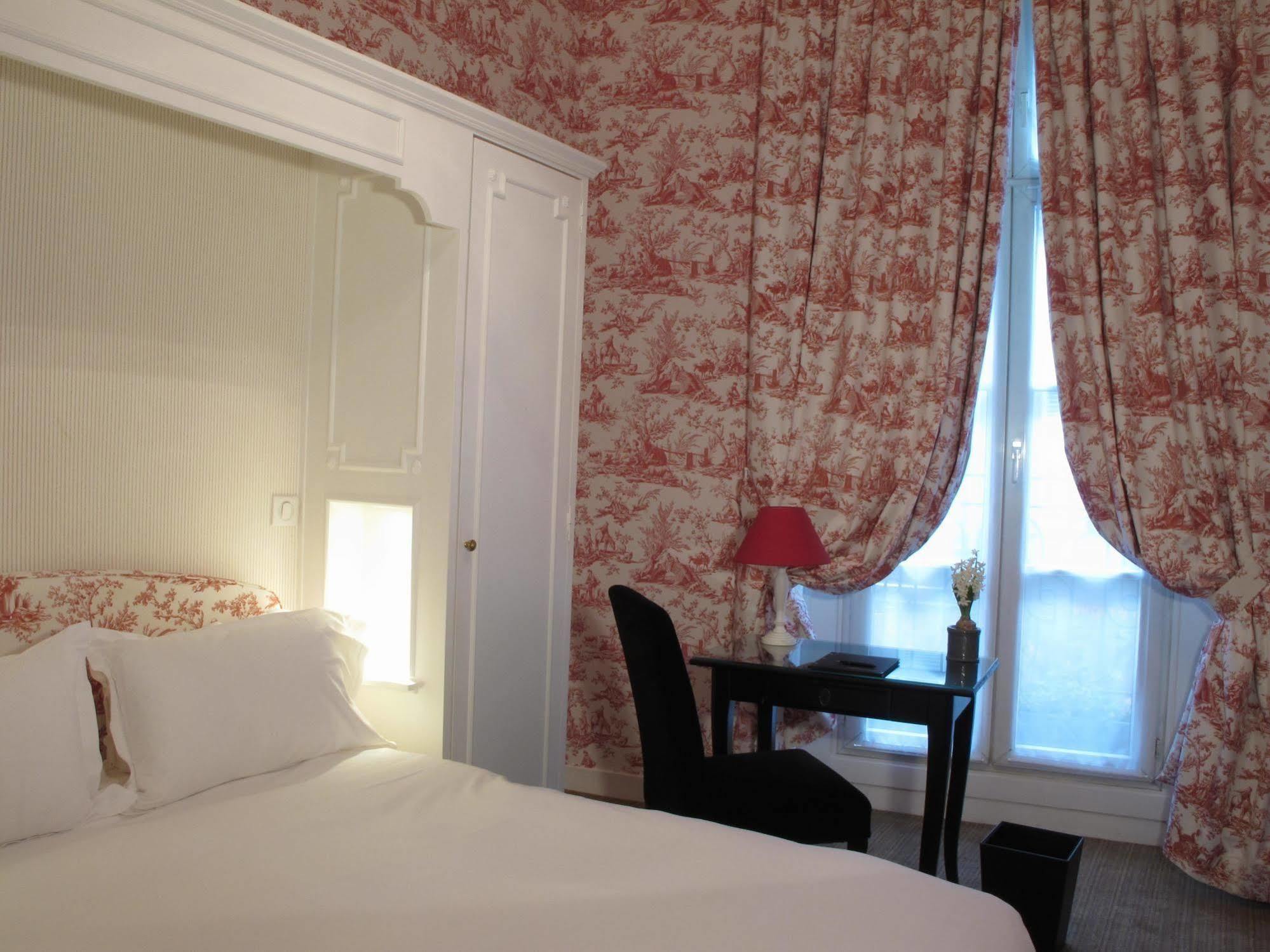 Hotel Vaneau Saint Germain Paris Exterior photo