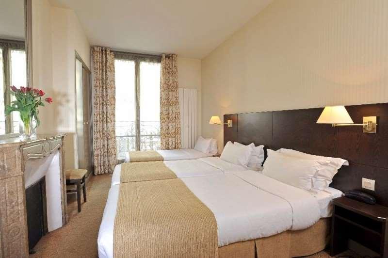 Hotel Vaneau Saint Germain Paris Room photo